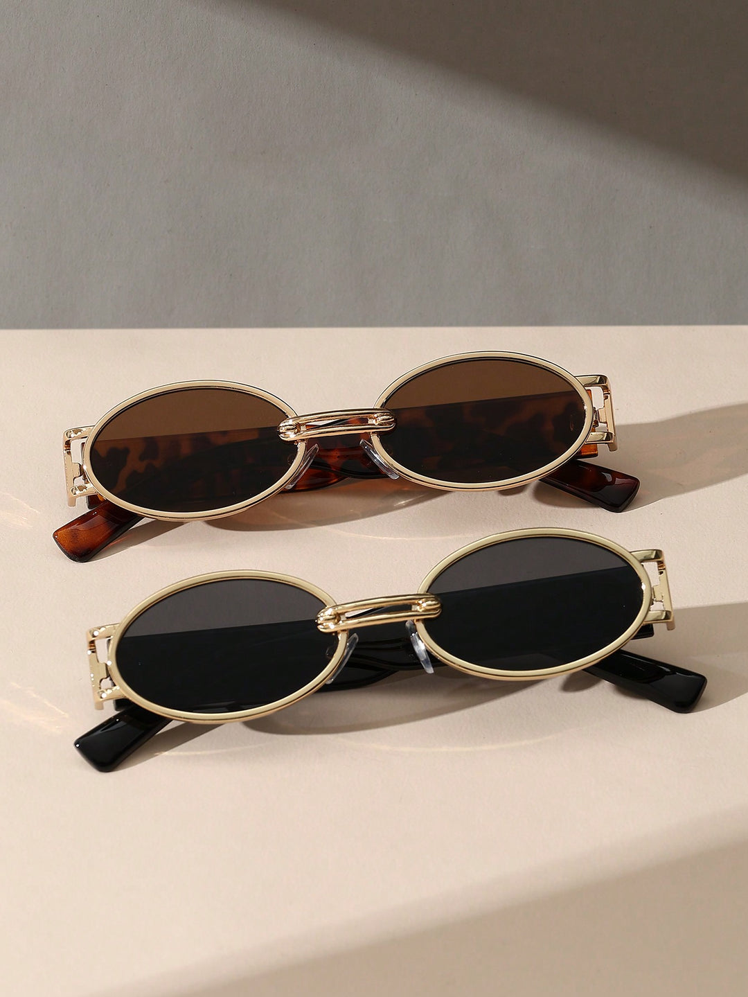 Renzo Oval Sunglasses