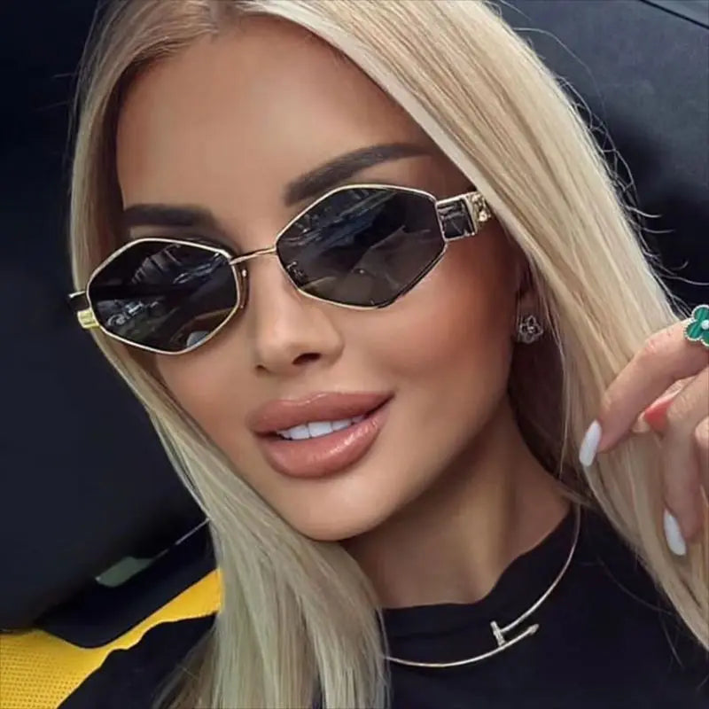 Isola Angular Sunglasses