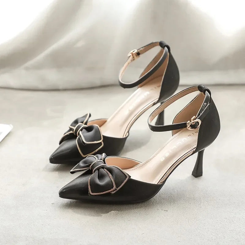 Verona Bow Heels